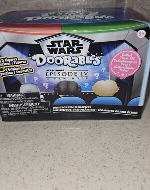 Star Wars Doorables Episode IV Box with Blue Green Red Accents